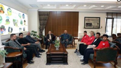 Talas Belediyesi Espor ve İnovasyon Merkezi’nde eğitim alan Hürriyet Mesleki