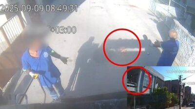 Adana’nın Seyhan ilçesinde, baba ve oğlunun temizlik görevlisini darbetme anları