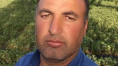 DENİZLİ (İHA) – Denizli’nin Buldan ilçesinde traktörüyle tarlaya giderken ağaca