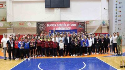 SAMSUN (İHA) – Samsun’da düzenlenen Trampolin Cimnastik Kulüpler Arası Türkiye