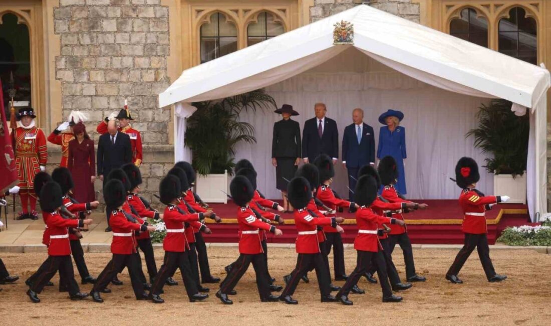 Trump, İngiltere Kralı 3. Charles tarafından resmi törenle karşılandı ABD Başkanı Donald Trump ile First Lady Melania Trump, Londra’daki