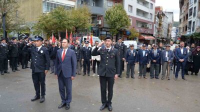 Sinop’un Türkeli ilçesinde 19 Eylül Gaziler Günü töreni gerçekleştirildi. Atatürk