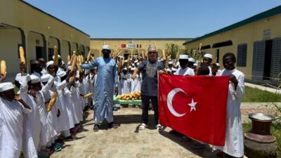 Uluslararası Kardeşlik Seferberliği Derneği (UKABDER) gönüllü ekibi Afrika ülkelerinden Çad’ın