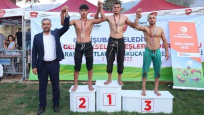 Kahramanmaraş Onikişubat Belediyesi’nin ev sahipliğinde, Türkiye Geleneksel Güreşler Federasyonu iş