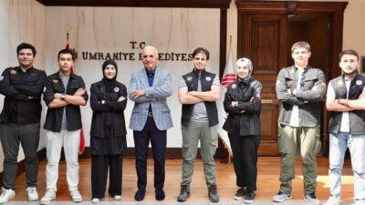 TEKNOFEST 2025 İnsansız Kara Aracı Yarışması’na katılan Ümraniye Bilim Merkezi