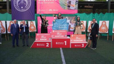 Ümraniye Belediyesi ev sahipliğinde düzenlenen 9. Geleneksel Türk Okçuluğu Puta