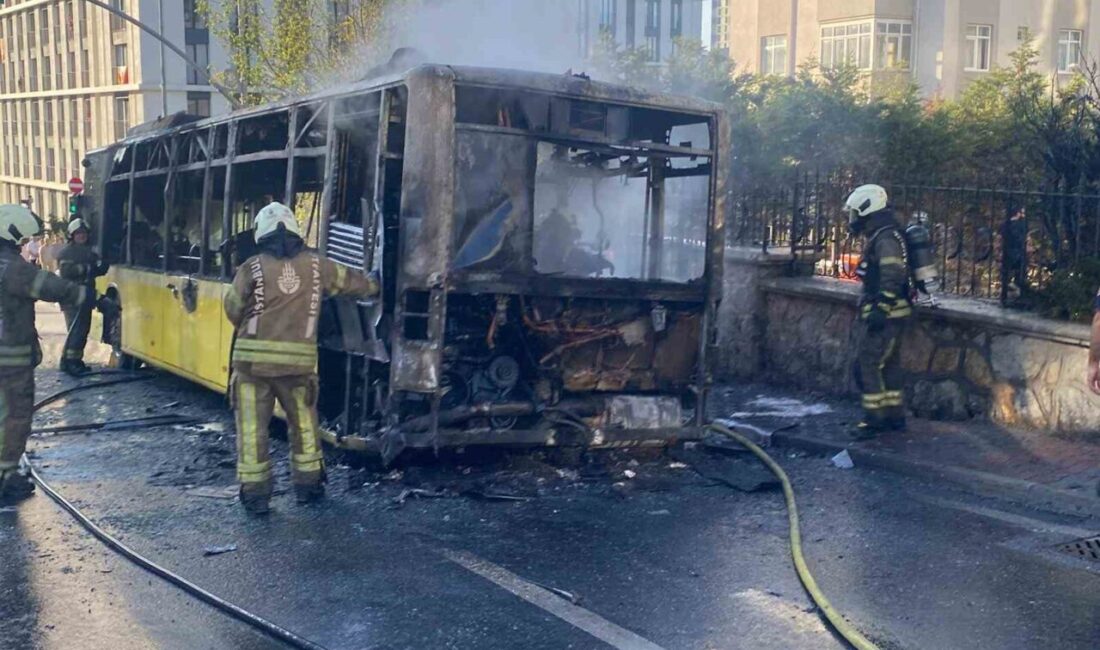 Ümraniye’de İETT otobüsü alev alev yandı Ümraniye’de seyir halindeki bir İETT otobüsü henüz bilinmeyen bir nedenle