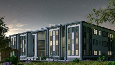 Uşak Üniversitesi Eşme Meslek Yüksekokulu’nun depreme dayanıksız olduğu gerekçesiyle yıkılan