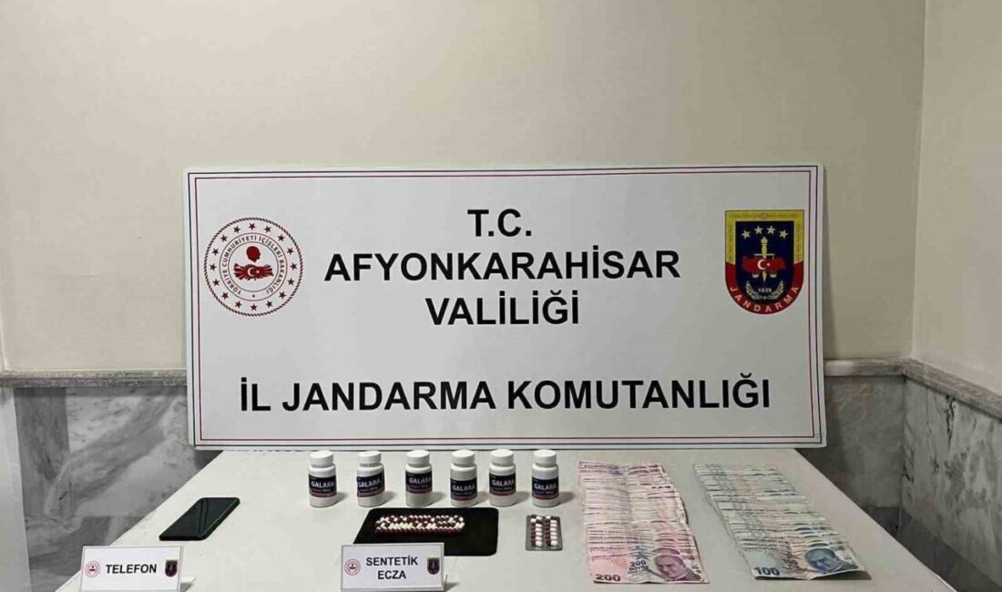 Afyonkarahisar’da son bir hafta içerisinde jandarma tarafından gerçekleştirilen uyuşturucu operasyonlarında