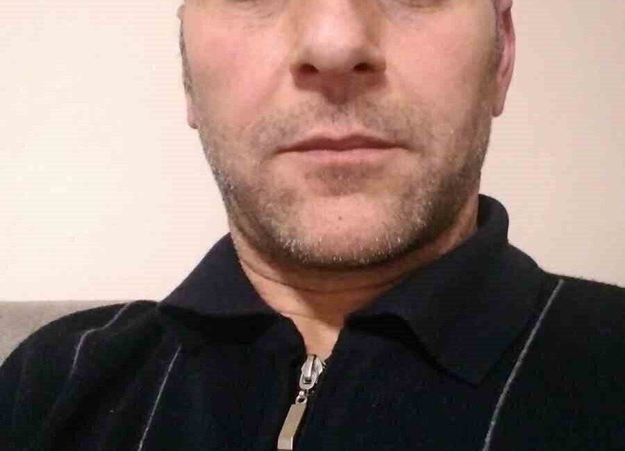 Üzerine yıldırım düşen vatandaş hayatını kaybetti Artvin’de hayvanlarını otlatırken üzerine yıldırım düşen vatandaş hayatını kaybetti. Olay