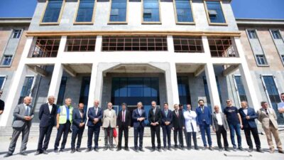 VAN (İHA) – Van Yüzüncü Yıl Üniversitesi (YYÜ) Rektörü Prof.