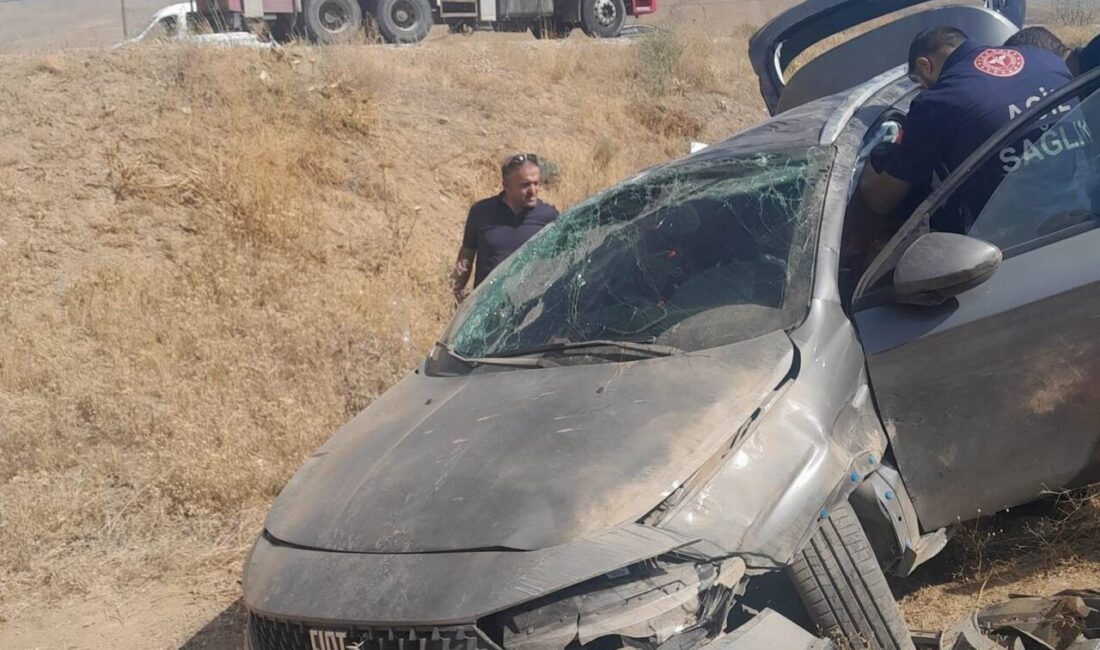 Van’ın Başkale ilçesinde otomobilin takla atması sonucu 3 kişi hafif