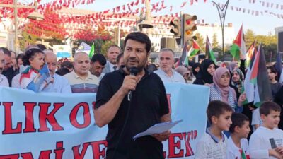 Van’da sivil toplum kuruluşları tarafından Gazze’deki ablukayı kırmak ve soykırımı