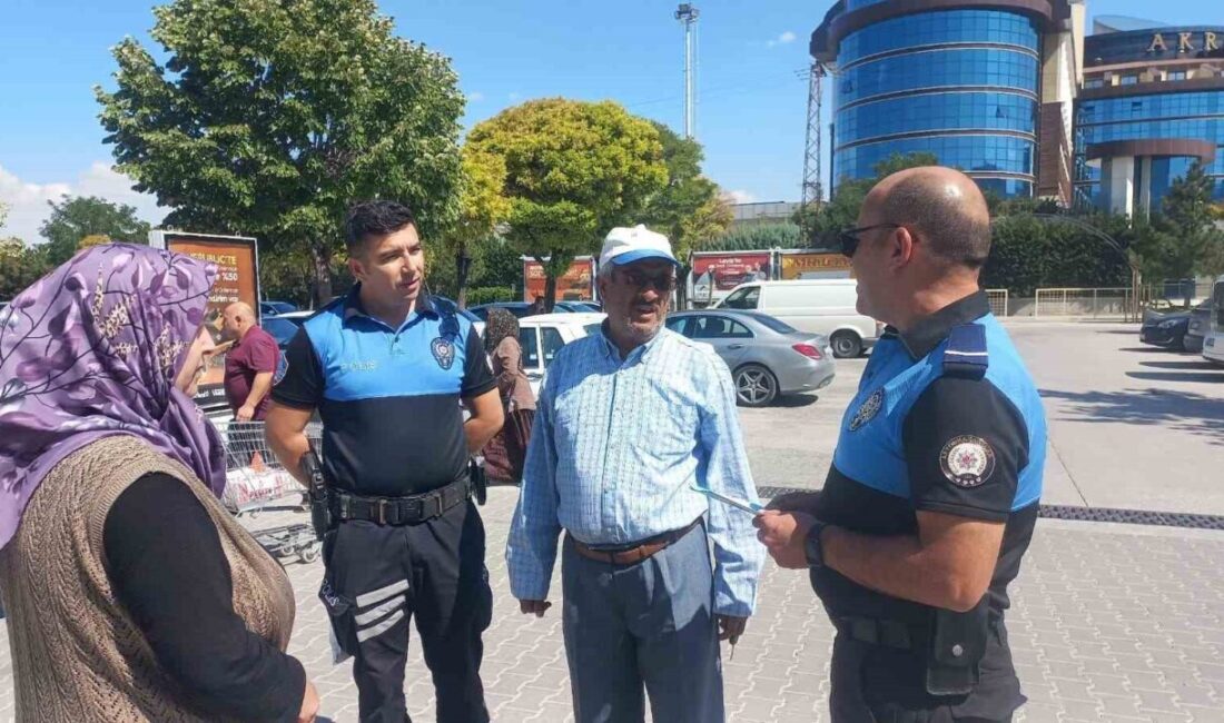Afyonkarahisar’da polis ekipleri tarafından dolandırıcılık olaylarına karşı vatandaşlara yönelik bilgilendirme