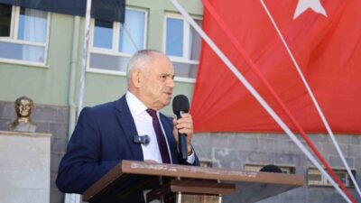 2025-2026 Eğitim-Öğretim Yılı’nın başlaması dolayısıyla Yahyalı’da düzenlenen İlköğretim Haftası programı,