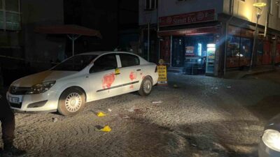 Eskişehir’de düğünden çıktıkları öğrenilen bir grup ile kurye arasında ‘yan