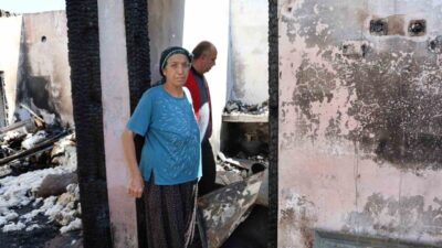 Adana’nın Kozan ilçesine bağlı Gaziköy Mahallesi’nde çıkan yangında 37 yıllık