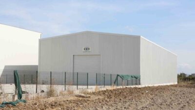 Nilüfer Belediyesi, Yaylacık Mahallesi’nde kaçak olduğu tespit edilen 1000 metrekarelik