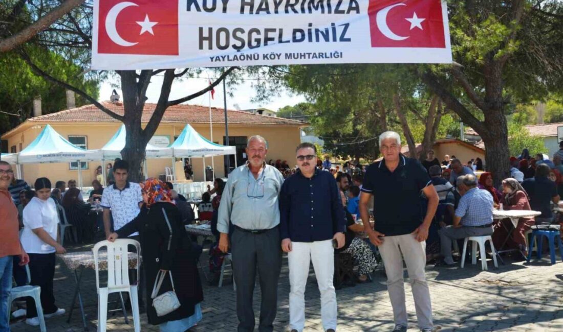 Yaylaönü Mahallesi’nde birlik ve beraberlik yemeği Balıkesir’in Edremit Kaymakamı Ahmet Odabaş, Yaylaönü Mahallesi Muhtarlığı tarafından düzenlenen