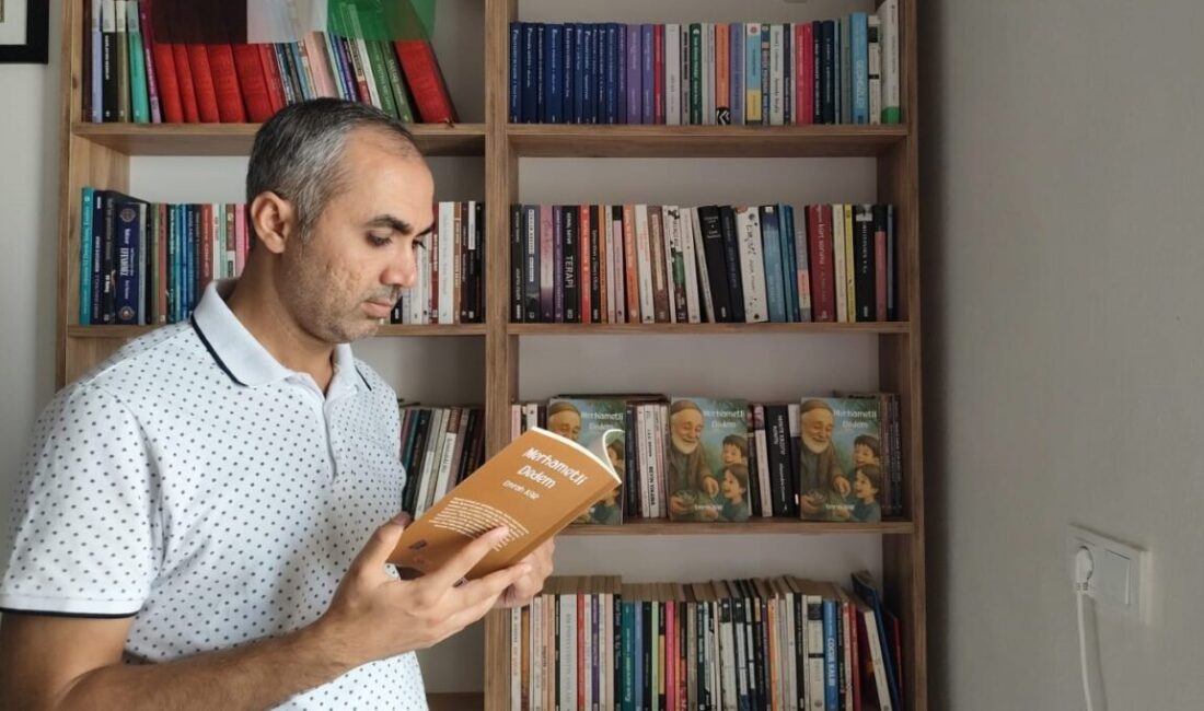 Yazdığı kitabın tüm geliri Gazze’ye gönderilecek Adıyaman’ın Kahta ilçesinde rehber öğretmenliği yapan Emrah Kar, İsrail’in iki