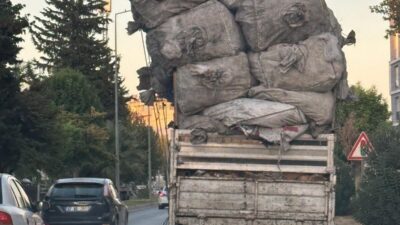 Adıyaman’da trafik denetimlerinin yetersizliği vatandaşların tepkisini çekiyor. Adıyaman’ın şehir merkezinde