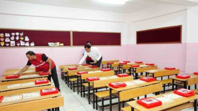 Şehitkamil Belediye Başkanı Umut Yılmaz, yeni eğitim-öğretim yılında da öğrencileri