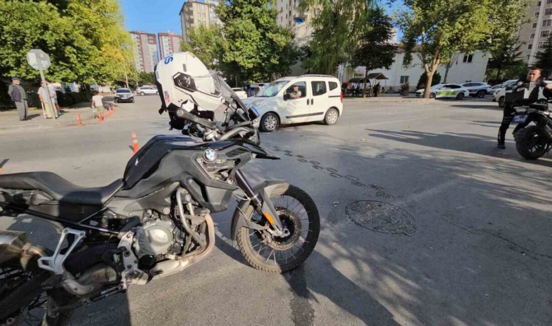 Yunus ekibi kaza yaptı: 2 polis yaralı Kayseri’nin Talas ilçesinde yunus ekibinin motosikletinin devrilmesi sonucu 2 polis