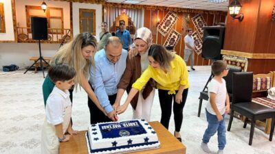 Erzincan Belediye Başkanı. Bekir Aksun, Başkan Yardımcıları ve Meclis Üyeleriyle