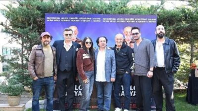 Yeşilçam’ın Efsaneleri Sahalara Döndü: “Mitoloji Mafyası” Geliyor