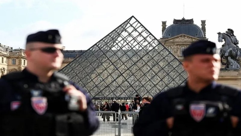 Paha biçilmez mücevherler hala kayıp