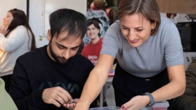 Akbank’ın Toplum Gönüllüleri Vakfı iş birliğiyle başlattığı Güzel Yarınlar Hareketi,