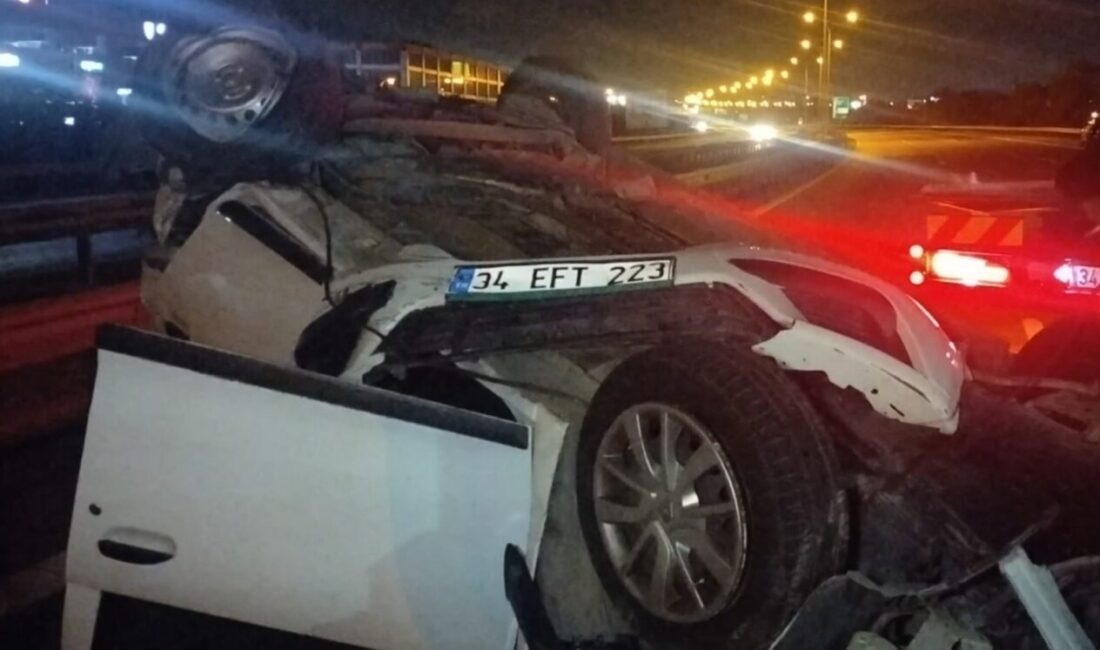 Sancaktepe’de gece saatlerinde hızlı seyreden otomobil, öndeki otomobile çarparak takla
