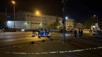 Arnavutköy’de gece saatlerinde cadde ortasında bir kişiye kimliği belirsiz kişi