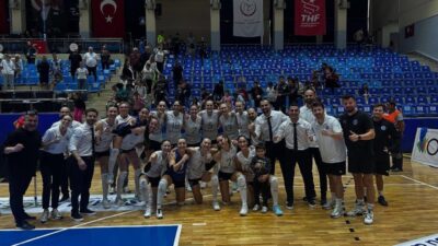 Aydın Büyükşehir Belediyespor Kadın Voleybol Takımı Kuzeyboru’yu 3-1 mağlup ederek,