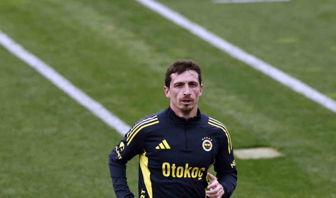 Fenerbahçe önce salonda, sonra sahada çalıştı Fenerbahçe, Trendyol Süper Lig’in 9. haftasında Fatih Karagümrük ile oynayacağı