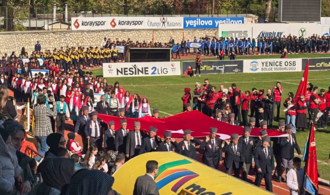 İnegöl’de 17 yıl sonra bir ilk Bursa’nı İnegöl ilçesinde, Cumhuriyetin 102. yıl dönümü kutlamaları 17 yıl