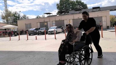 Bursa’nın İnegöl ilçesinde hobi bahçesinde piknik yaparken yılanın ısırdığı kadın