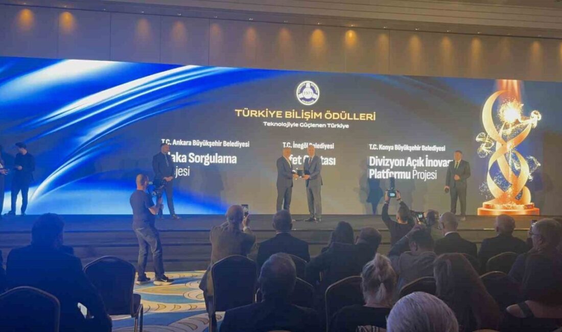 İnegöl Belediyesi’nin geliştirdiği ’Afet Çantası Mobil Uygulaması’ Türkiye Bilişim Ödülleri