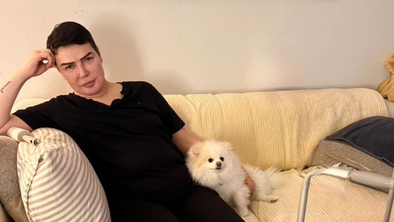 Ünlü şarkıcı Uğur Belenk, geçtiğimiz hafta geçirdiği talihsiz kazanın ardından