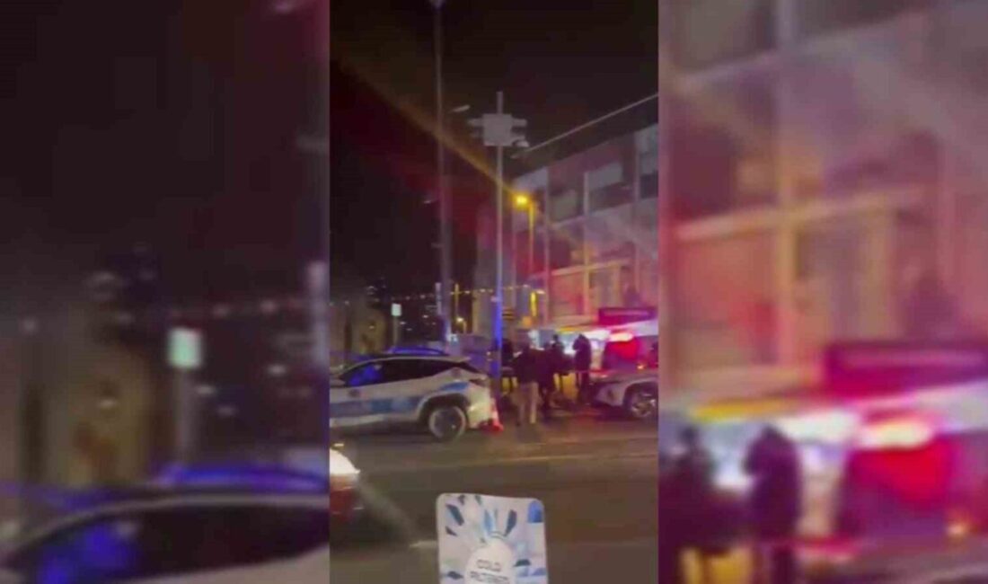 Esenyurt’ta kız meselesi cinayet ile son buldu Esenyurt’ta kız meselesi yüzünden çıkan tartışma bıçaklı kavgaya dönüştü. Göğsünden