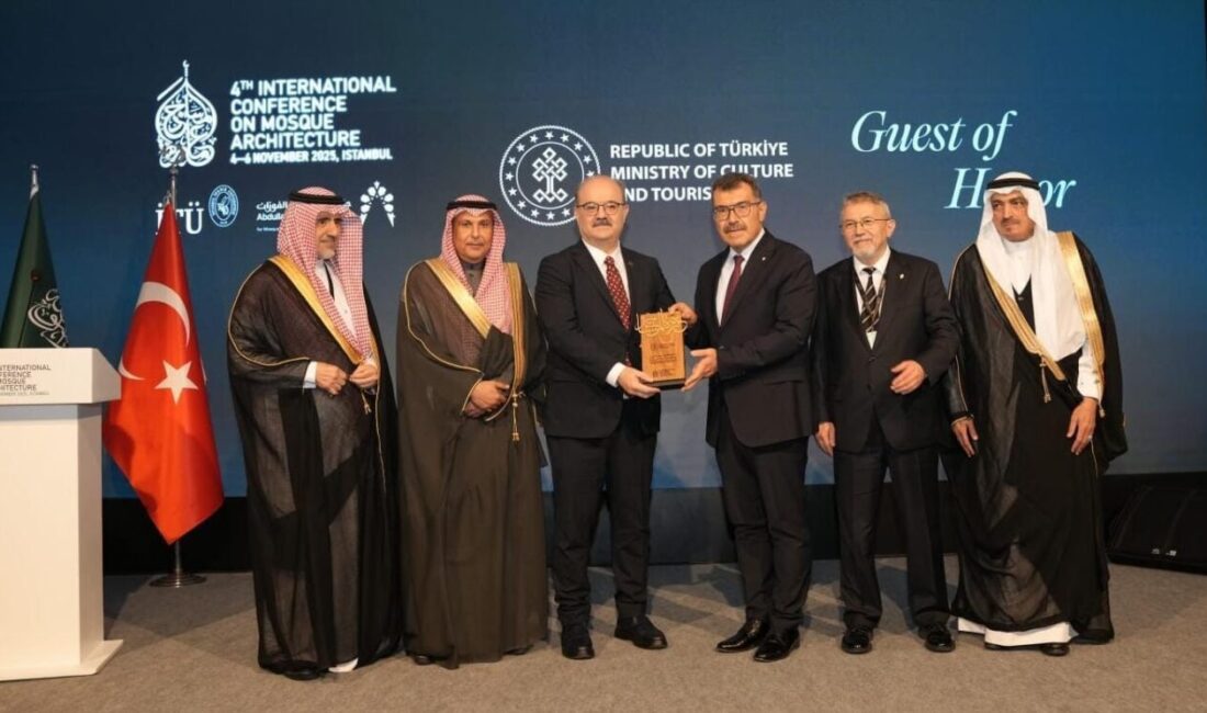 İstanbul’da 4. Uluslararası Cami Mimarisi Konferansı başladı. Konferansta, çağdaş cami