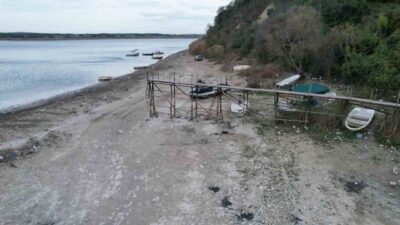 İstanbul’un önemli su kaynaklarından biri olan Terkos Gölü’nde su seviyesi