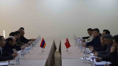 Dışişleri Bakanlığı, Türkiye ile Ermenistan arasında Kars-Gümrü demiryolunun rehabilitasyonu ve