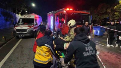 Üsküdar Paşalimanı Caddesi’nde hatalı sollama sonucu meydana gelen kazada Tofaş