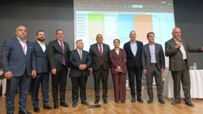 Van Dernekler Federasyonu’nun 7. Olağan Genel Kurulu, gerçekleştirilen seçimle tamamlandı.