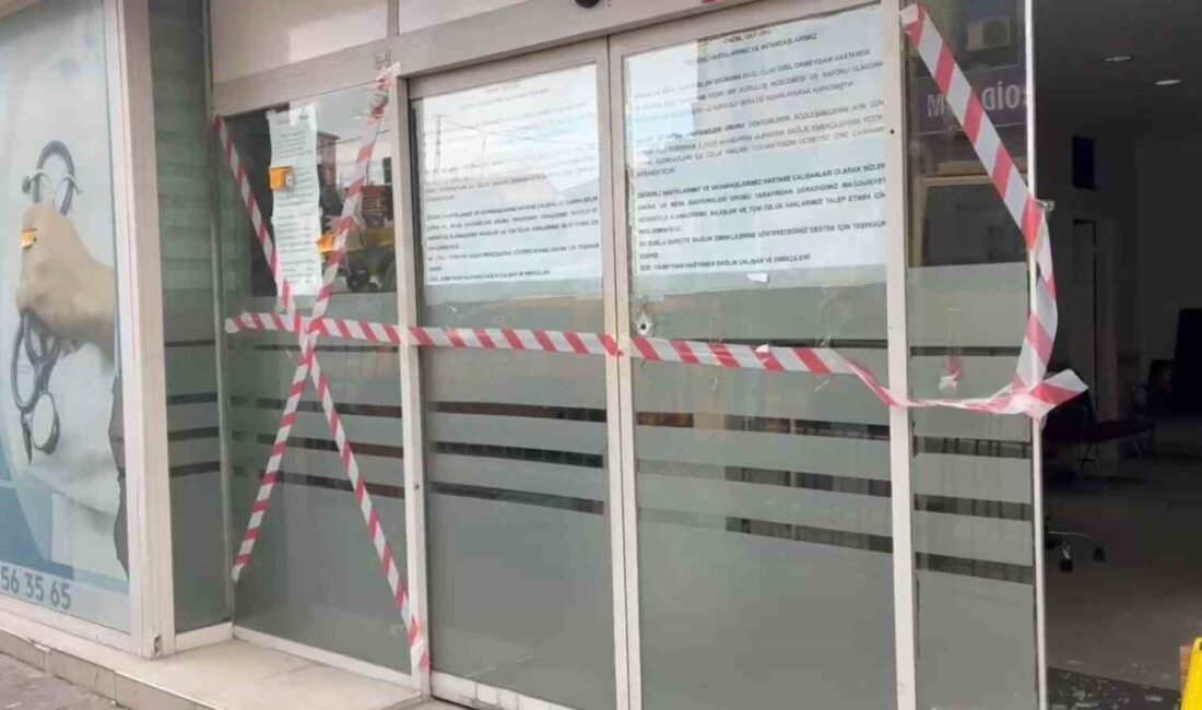 Beyoğlu’nda bulunan taşınma aşamasındaki Özel Okmeydanı Hastanesi’ne önceki gece ateş