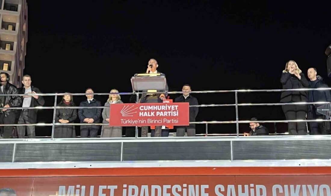 Cumhuriyet Halk Partisi (CHP) Genel Başkanı Özgür Özel, partisi tarafından