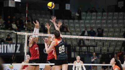 Eczacıbaşı Dynavit, Vodafone Sultanlar Ligi’nin 10. haftasında deplasmanda karşılaştığı Beşiktaş’ı