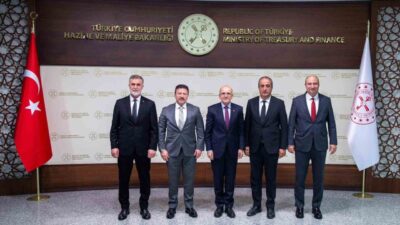 Hazine ve Maliye Bakanı Mehmet Şimşek, Türkiye Şoförler ve Otomobilciler