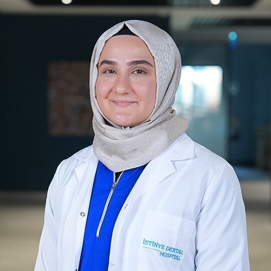 Kanal tedavisinin ihmal edilmemesi gerektiğini vurgulayan Endodonti Uzmanı Dr. Öğr.